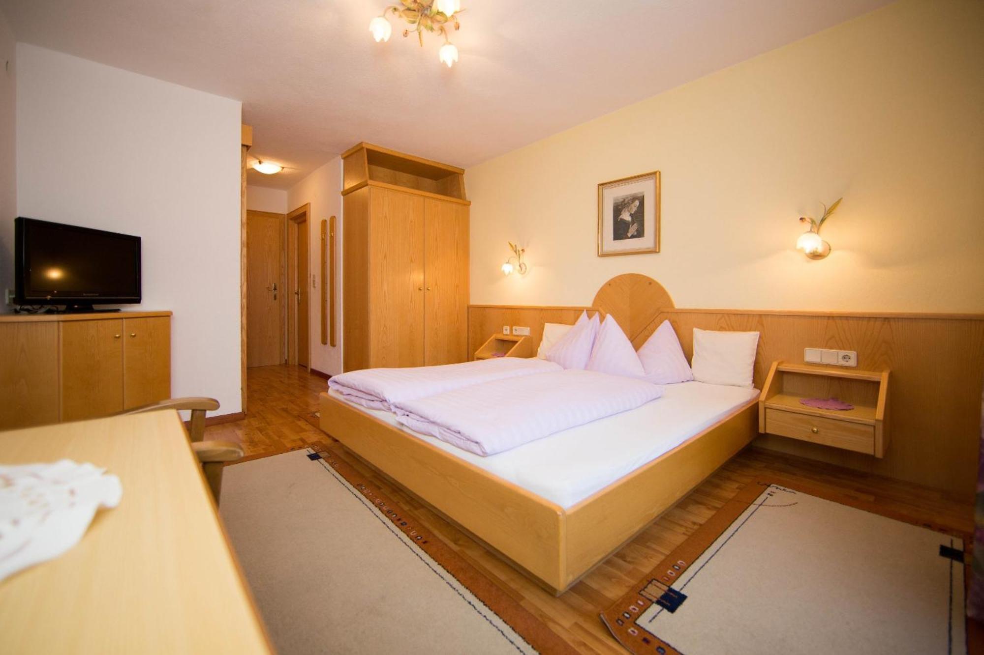 Pension Alpenrose Serfaus Chambre photo